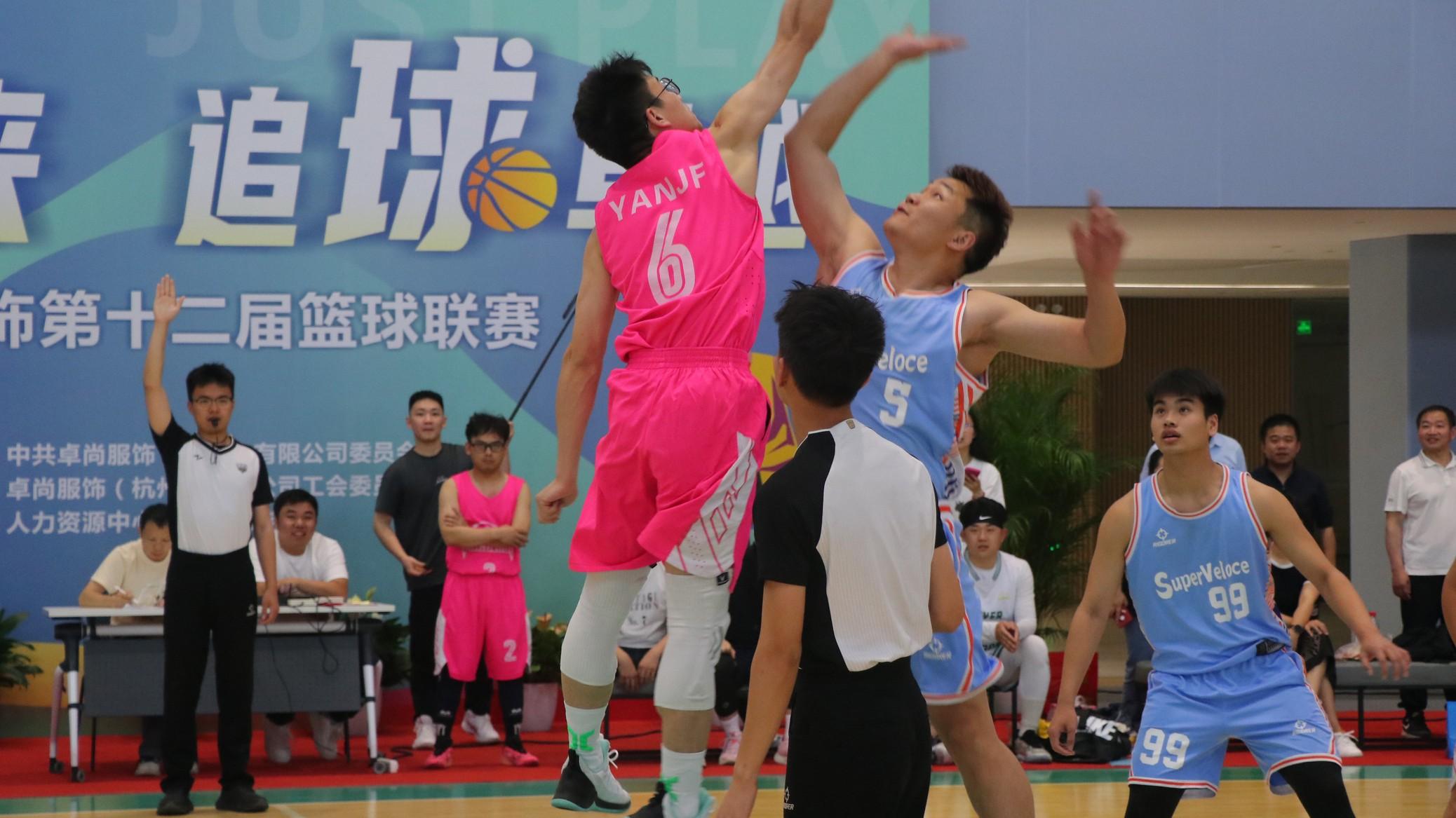 Thời trang Zhuo ShangMười hai năm rực rỡ, vẫn tụ họp những ước mơ tuổi trẻ